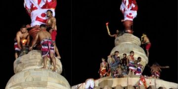 ଚାଲିଶ ମିନିଟ ବିଳମ୍ବରେ ଉଠିଲା ପ୍ରଭୁ ଲିଙ୍ଗରାଜଙ୍କ ମହାଦୀପ, ମନ୍ଦିରରୁ ଖସିପଡିଲେ ଜଣେ ସେବକ