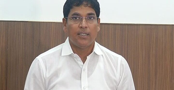 ମୋହନ ସରକାରଙ୍କୁ ଘେରିଲେ ବିଜେଡି ନେତା ଅରୁଣ ସାହୁ: କହିଲେ, ଦାବି ନଶୁଣିଲେ ଆମେ ଗୃହକୁ ଯିବୁନି