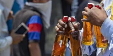 ମଦ ପିଇ ହୋଲି ଖେଳିଲେ ସିଧା ବନ୍ଧା ହୋଇ ଭିତରେ ପଶିବ