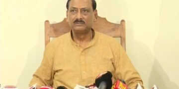 ’ନବୀନ ମିଛ କହିଲେ’ ; ପ୍ରେସମିଟରେ ବର୍ଷିଲେ ପ୍ରଭାତ ତ୍ରିପାଠୀ