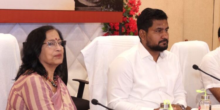 ‘ଖୁବଶୀଘ୍ର ପୂରଣ ହେବ ଏକ ହଜାର ୩୫୩ ପ୍ରଫେସର ଏବଂ ଆସିଷ୍ଟାଣ୍ଡ ଫ୍ରଫେସର ପଦବୀ’