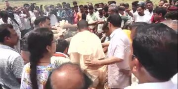 ପଞ୍ଚଭୂତରେ ବିଲୀନ ହେଲେ ପ୍ରଶାନ୍ତ ଶତପଥୀ, ଇସାଣୀ ଗାଁ ଶ୍ମଶାନରେ ହେଲା ଶେଷକୃତ୍ୟ ସମ୍ପନ୍ନ