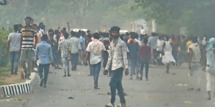 ୱାକଫ ବିଲ୍ କୁ ବିରୋଧ କରି ମୁର୍ଶିଦାବାଦରେ ହିଂସାକାଣ୍ଡ, ତିନି ମୃତ୍ୟୁ, ଉତ୍ତେଜନା ଜାରୀ