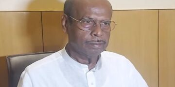 ନବୀନ ପଟ୍ଟନାୟକ ସାମ୍ନାକୁ ଆସନ୍ତୁ, ଅଧିକ ଦ୍ବନ୍ଦ୍ବ ନ ବଢାଇ ସ୍ପଷ୍ଟୀକରଣ ଦିଅନ୍ତୁ: ପ୍ରଫୁଲ୍ଲ ଘଡ଼େଇ