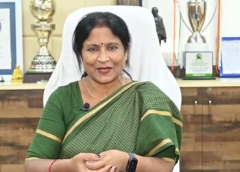 ରାଜଧାନୀ ପ୍ରତିଷ୍ଠା ଦିବସରେ ଯୋଗ ଦେଲେନି ସାଂସଦ ଅପରାଜିତା, ତେରେଚ୍ଛା ବାଣ ମାରିଲେ ମେୟର ସୁଲୋଚନା