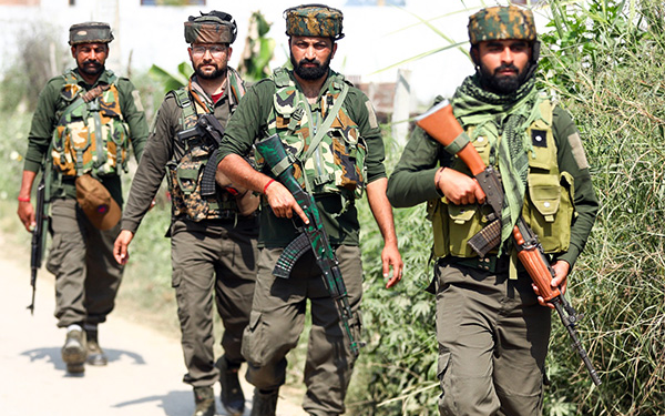 ଜମ୍ମୁ କଶ୍ମୀର କିସ୍ତୱାରରେ ସୁରକ୍ଷାବଳ ଓ ଆତଙ୍କବାଦୀ ଗୁଳି ବିନିମୟ, ଜୈସର ୩-୪ ଜଣ ଆତଙ୍କୀକୁ ଘେରିଲେ ସୁରକ୍ଷାବଳ