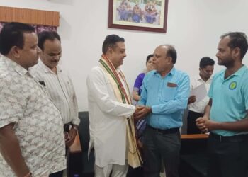 ଆର.ୟୁ.ଜେ ତରଫରୁ ଡ଼. ସମ୍ବିତ ଙ୍କୁ ସ୍ବାଗତ ସମ୍ବର୍ଦ୍ଧନା