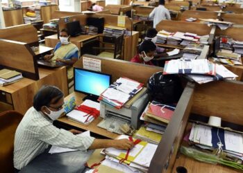 ବଢିଲା ସରକାରୀ ଚାକିରି ଆବେଦନ ସମୟ ସୀମା, ୩୨ ବର୍ଷରୁ ୪୨ ବର୍ଷକୁ ବୃଦ୍ଧି