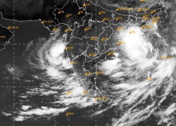 ଅବପାତରେ ପରିଣତ ହେଲା ଲଘୁଚାପ, ଆଜି ୪ ଜିଲ୍ଲାରେ ପ୍ରବଳ ବର୍ଷା ପାଇଁ ଅରେଞ୍ଜ ୱାର୍ଣ୍ଣିଂ