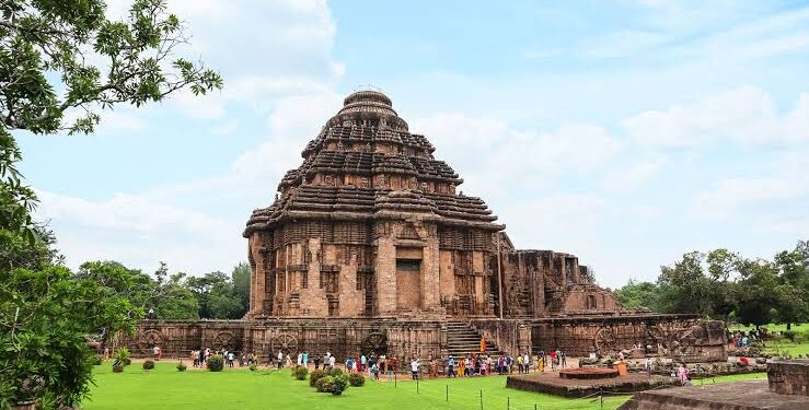 ଖୁବଶୀଘ୍ର ସୂର୍ଯ୍ୟ ମନ୍ଦିର ଗର୍ଭଗୃହରୁ କଢାଯିବ ବାଲି: ସ୍ଥିତି ଅନୁଧ୍ୟାନ କଲେ ଏଏସଆଇ
