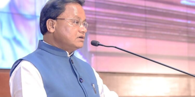 ମୁଖ୍ୟମନ୍ତ୍ରୀ ଭିସିରେ ଭାଷଣ ଦେଲା ବେଳେ ବିଡିଓମାନେ ଟିଭି ବନ୍ଦ କରିଦେଉଛନ୍ତି କି ? ଏମିତି କାହିଁକି କହିଲେ ମୁଖ୍ୟମନ୍ତ୍ରୀ?