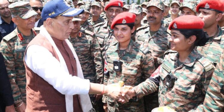 ପାକିସ୍ଥାନ ହାତରେ ପରମାଣୁ ଅସ୍ତ୍ର ସୁରକ୍ଷିତ ନୁହେଁ, ତାହା ଆଇଏଇଏ ନେଇଯିବା ଉଚିତ- ରାଜନାଥ ସିଂହ