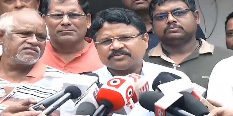 ପାଞ୍ଚ ବର୍ଷରେ ପୂରଣ ହେବ ୧.୫ ଲକ୍ଷ ଖାଲି ପଡ଼ିଥିବା ସରକାରୀ ପଦବୀ, ୫,୦୦୦ରୁ ଅଧିକ ଡାକ୍ତରଙ୍କୁ ମିଳିବ ନିଯୁକ୍ତି : ସ୍ୱାସ୍ଥ୍ୟ ମନ୍ତ୍ରୀ