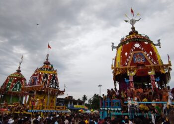 ମାଉସୀ ମା‘ ମନ୍ଦିରରେ ପହଁଚିଲା ତିନି ରଥ; ଜନ୍ମବେଦୀକୁ ବିଜେ କଲେ ଚତୁର୍ଦ୍ଧାମୂର୍ତ୍ତି