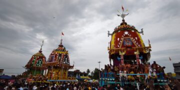 ମାଉସୀ ମା‘ ମନ୍ଦିରରେ ପହଁଚିଲା ତିନି ରଥ; ଜନ୍ମବେଦୀକୁ ବିଜେ କଲେ ଚତୁର୍ଦ୍ଧାମୂର୍ତ୍ତି