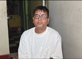 ଯାତ୍ରା କମେଡ଼ିଆନ୍ ଦୟାଙ୍କ ଉପରୁ ଉଠିଲା ନିଲମ୍ବନ, ଯାତ୍ରା ମାଲିକ ସଂଘ ସଭାପତିଙ୍କୁ ମାଗିଲେ ଭୁଲ୍