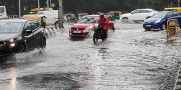 କର୍ଣ୍ଣାଟକରେ ୧୨୫ ବର୍ଷର ରେକର୍ଡ ଭାଙ୍ଗିଲା ବର୍ଷା, ୭୧ ଲୋକ ମୃତ