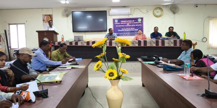 ସାଧନ କେନ୍ଦ୍ର ସଂଯୋଜକମାନଙ୍କୁ ପ୍ରଥମ ମାସିକ କ୍ଲଷ୍ଟର ସ୍ତରୀୟ ବୈଠକ ପାଇଁ ତାଲିମ