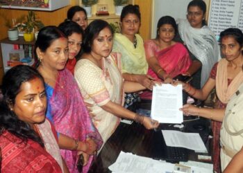 ମହିଳା ଥାନାରେ କାହିଁକି ଏତଲା ଦେଲେ ବିଜେଡି ନେତ୍ରୀ ଲେଖାଶ୍ରୀ ସାମନ୍ତସିଂହାର