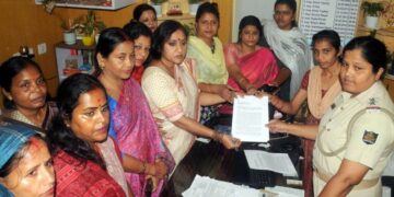 ମହିଳା ଥାନାରେ କାହିଁକି ଏତଲା ଦେଲେ ବିଜେଡି ନେତ୍ରୀ ଲେଖାଶ୍ରୀ ସାମନ୍ତସିଂହାର