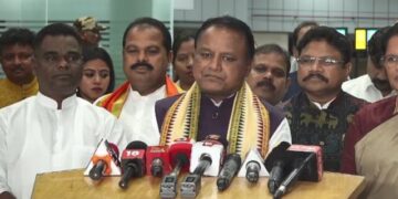 ୨୦୨୬ରେ ପୁରୀରେ ହେବ ପୂର୍ବାଞ୍ଚଳ ପରିଷଦ ବୈଠକ, ମୁଖ୍ୟମନ୍ତ୍ରୀଙ୍କ ପ୍ରସ୍ତାବକୁ ଗ୍ରହଣ କଲେ କେନ୍ଦ୍ର ଗୃହମନ୍ତ୍ରୀ ଅମିତ ଶାହ