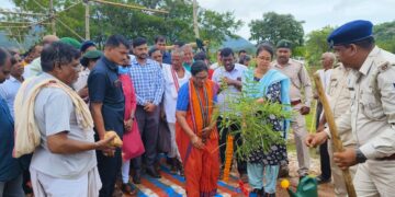 ଦର୍ପନାରାୟଣପୁରରେ ବନମହୋତ୍ସବ ପାଳନ, ବାଚସ୍ପତିଙ୍କ ବୃକ୍ଷରୋପଣ