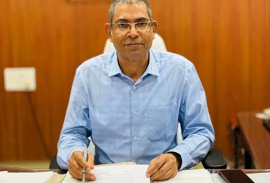 ଆଇଏଏସ ସ୍ତରରେ ବଡ ଧରଣର ଅଦଳବଦଳ: ଗଜପତି ଜିଲ୍ଲାପାଳ ବିଜୟ କୁମାର ଦାଶ ହେଲେ ସ୍ବାସ୍ଥ୍ୟ ବିଭାଗ ଅତିରିକ୍ତ ସଚିବ