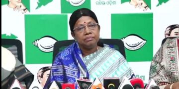 ଆଜି ରାଷ୍ଟ୍ରପତିଙ୍କୁ ଭେଟିବା ପାଇଁ ୫ ମିନିଟ ସମୟ ମାଗିଛି ବିଜେଡି, ଆଇନ ଶୃଙ୍ଖଳା ପରିସ୍ଥିତି ନେଇ ଆଲୋଚନା କରିବାକୁ ନିବେଦନ କରିଛି ଦଳ