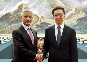 ବଢିଲା ପାକିସ୍ତାନର ଚିନ୍ତା, ଚୀନ ସହିତ ହାତ ମିଶାଇଲା ଭାରତ, ଉପରାଷ୍ଟ୍ରପତିଙ୍କୁ ଭେଟିଲେ ଏସ. ଜୟଶଙ୍କର