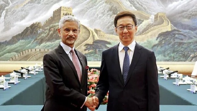 ବଢିଲା ପାକିସ୍ତାନର ଚିନ୍ତା, ଚୀନ ସହିତ ହାତ ମିଶାଇଲା ଭାରତ, ଉପରାଷ୍ଟ୍ରପତିଙ୍କୁ ଭେଟିଲେ ଏସ. ଜୟଶଙ୍କର