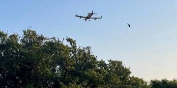 ଆମେରିକାର ଉତ୍ତର କାରୋଲିନାରେ ଭାଙ୍ଗିଗଲା ବିମାନର ଡ଼େଣା, ଅଳ୍ପକେ ବର୍ତ୍ତିଲେ ଯାତ୍ରୀ