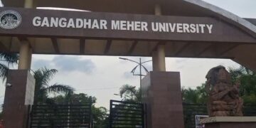 ସମ୍ବଲପୁର ଜିଏମ ବିଶ୍ବବିଦ୍ୟାଳୟରେ ଛାତ୍ରୀ ନିର୍ଯ୍ଯାତନା ଓ ଅସଦାଚରଣ ମାମଲା, ଆସିଷ୍ଟାଣ୍ଟ ପ୍ରଫେସର ଗିରଫ ପରେ ନିଲମ୍ବିତ