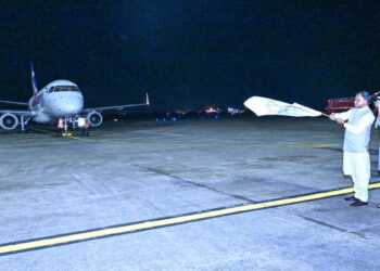 ଭୁବନେଶ୍ୱର–ଝାରସୁଗୁଡ଼ା ବିମାନ ସେବାର ଶୁଭାରମ୍ଭ କଲେ ମୁଖ୍ୟମନ୍ତ୍ରୀ