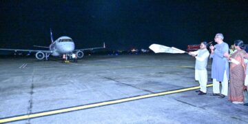 ଭୁବନେଶ୍ୱର–ଝାରସୁଗୁଡ଼ା ବିମାନ ସେବାର ଶୁଭାରମ୍ଭ କଲେ ମୁଖ୍ୟମନ୍ତ୍ରୀ