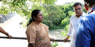 ଦିଲ୍ଲୀ ମୁଖ୍ୟମନ୍ତ୍ରୀ ରେଖା ଗୁପ୍ତାଙ୍କୁ ଆକ୍ରମଣ: ଘଟଣାକୁ ନେଇ ବିଭିନ୍ନ ଦଳର ଘୋର ନିନ୍ଦା