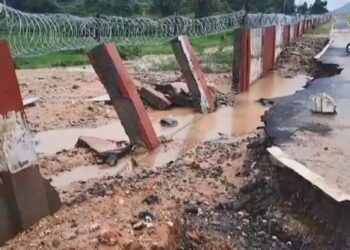 ପ୍ରବଳ ବର୍ଷାରେ ଭୁଶୁଡ଼ିଲା ମାଲକାନଗିରି ଏଆରପୋର୍ଟ ପାଚେରୀ