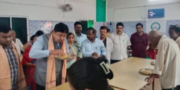 ଅର୍ଥ ବିଭାଗ ସଚିବଙ୍କ ରଣପୁର ଆଧାର କେନ୍ଦ୍ର ପରିଦର୍ଶନ