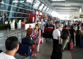 ହାଇ ଆଲର୍ଟରେ ଦିଲ୍ଲୀର ଇନ୍ଦିରା ଗାନ୍ଧୀ ଅନ୍ତର୍ଜାତୀୟ ବିମାନବନ୍ଦର, ଆତଙ୍କୀ ହମଲାକୁ ନେଇ ବଢିଲା ସୁରକ୍ଷା