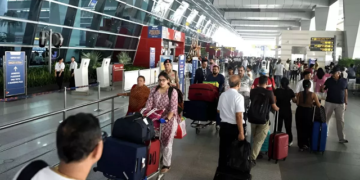 ହାଇ ଆଲର୍ଟରେ ଦିଲ୍ଲୀର ଇନ୍ଦିରା ଗାନ୍ଧୀ ଅନ୍ତର୍ଜାତୀୟ ବିମାନବନ୍ଦର, ଆତଙ୍କୀ ହମଲାକୁ ନେଇ ବଢିଲା ସୁରକ୍ଷା