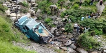 ଜମ୍ମୁ କଶ୍ମୀର ଉଧମପୁରରେ ଖାଇକୁ ଖସିଲା ସିଆରପିଏଫ ଗାଡ଼ି, ଦୁଇ ଯବାନ ସହିଦ, ୧୨ ଆହତ