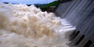 ଖୋଲିଲା ହୀରାକୁଦ ଡ୍ୟାମର ଆଉ ୪ଟି ଗେଟ୍ , ୧୨ଟି ଗେଟ ଦେଇ ବନ୍ୟା ଜଳ ନିଷ୍କାସନ