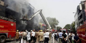 ଦିଲ୍ଲୀରେ ଭୟଙ୍କର ଅଗ୍ନିକାଣ୍ଡ : ଜଣେ ମୃତ, ୧୧ ଆହତ