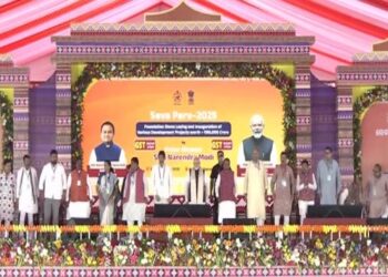 ଝାରସୁଗୁଡ଼ାରେ ମୋଦିଙ୍କ ପ୍ରକଳ୍ପ ବର୍ଷା:  ୬୦,୦୦୦ କୋଟିରୁ ଅଧିକ ମୂଲ୍ୟର ବିକାଶମୂଳକ କାର୍ଯ୍ୟର କଲେ ଉଦ୍‌ଘାଟନ