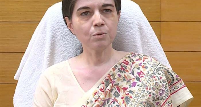 ଛାତ୍ରଛାତ୍ରୀଙ୍କ ପାଇଁ ମାଗଣା ବସ୍ ଯାତ୍ରା,ବାଣିଜ୍ୟ ଓ ପରିବହନ ବିଭାଗ ପ୍ରମୁଖ ସଚିବଙ୍କୁ ଚିଠି ଲେଖିଲେ ଶାଳିନୀ ପଣ୍ଡିତ