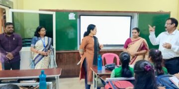 ଉପ-ନିର୍ଦ୍ଦେଶକ ଓ ଅତିରିକ୍ତ ଜିଲ୍ଲା ଶିକ୍ଷା ଅଧିକାରୀଙ୍କ ବିଦ୍ୟାଳୟ ପରିଦର୍ଶନ