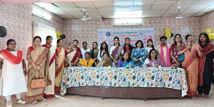 ଜରାୟୁ କର୍କଟ ଟୀକାକରଣ ଓ ଋତୁଶ୍ରାବ ପରିଛନ୍ନତା ଉପରେ ଏକ ସଚେତନତା କାର୍ଯ୍ୟକ୍ରମ