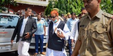 ୨୩ ମାସ ପରେ ଜେଲରେ ମୁକୁଳିଲେ ସପା ନେତା ଆଜମ ଖାନ, ୭୨ଟି ମାମଲାରେ ମିଳିଛି ଜାମିନ