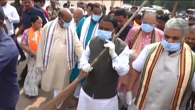 ପ୍ରଧାନମନ୍ତ୍ରୀ ନରେନ୍ଦ୍ର ମୋଦିଙ୍କ ଜନ୍ମଦିନ, ମାଷ୍ଟରକ୍ୟାଣ୍ଟିନରେ ସ୍ବଛ ଭାରତ ଅଭିଯାନ କାର୍ଯ୍ୟକ୍ରମ