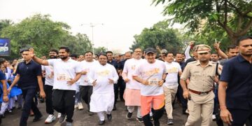 ନିଶାମୁକ୍ତ ଭାରତ ଗଠନ ନିମନ୍ତେ ଗଣ ଦୌଡ, ମୁଖ୍ୟମନ୍ତ୍ରୀ ଓ କ୍ରୀଡ଼ା ମନ୍ତ୍ରୀଙ୍କ ସମେତ ଦୌଡ଼ିଲେ ୧୦ ହଜାର ଲୋକ