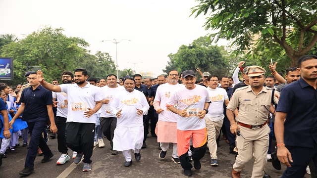 ନିଶାମୁକ୍ତ ଭାରତ ଗଠନ ନିମନ୍ତେ ଗଣ ଦୌଡ, ମୁଖ୍ୟମନ୍ତ୍ରୀ ଓ କ୍ରୀଡ଼ା ମନ୍ତ୍ରୀଙ୍କ ସମେତ ଦୌଡ଼ିଲେ ୧୦ ହଜାର ଲୋକ